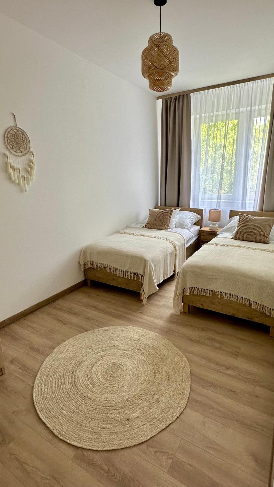 Villa Antara Szeged Luaran gambar