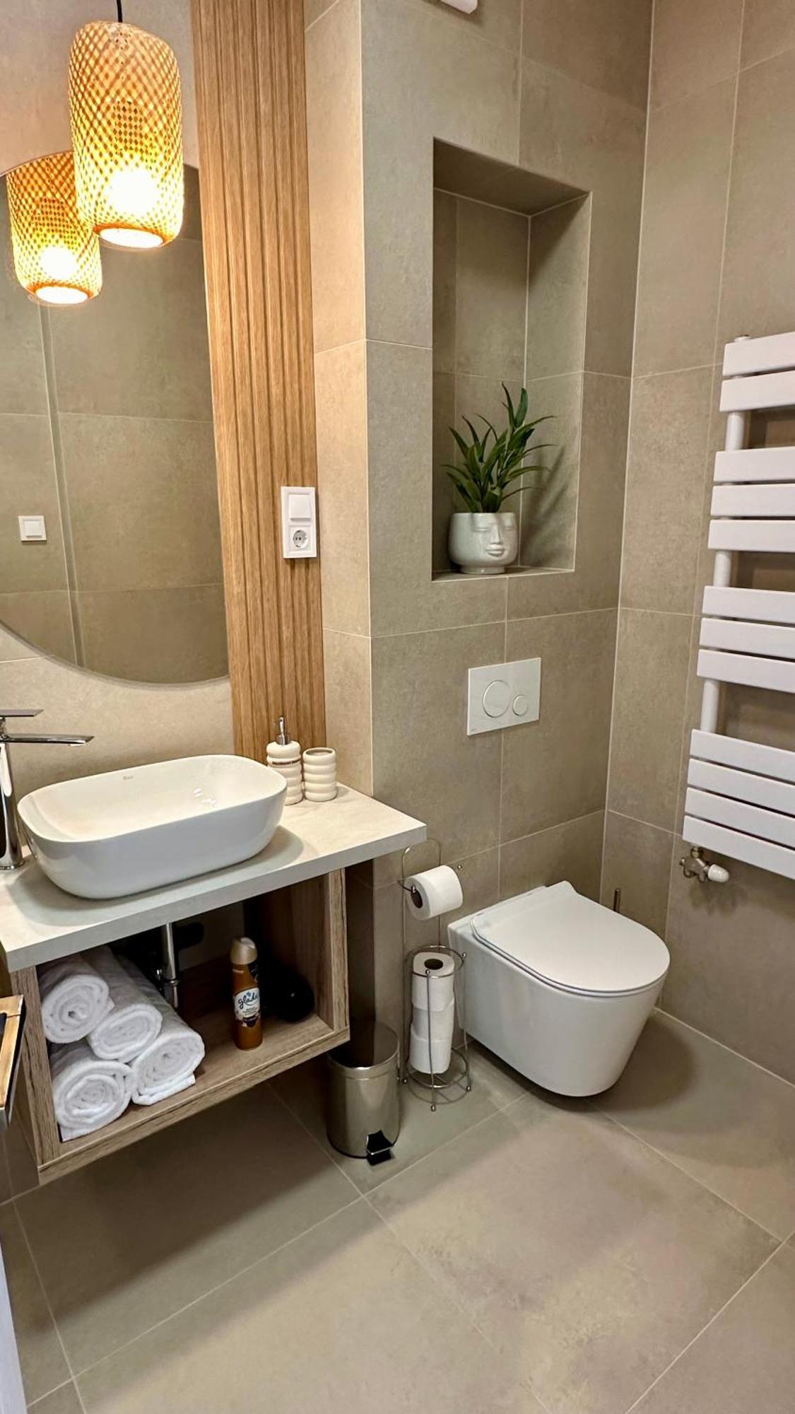 Villa Antara Szeged Luaran gambar