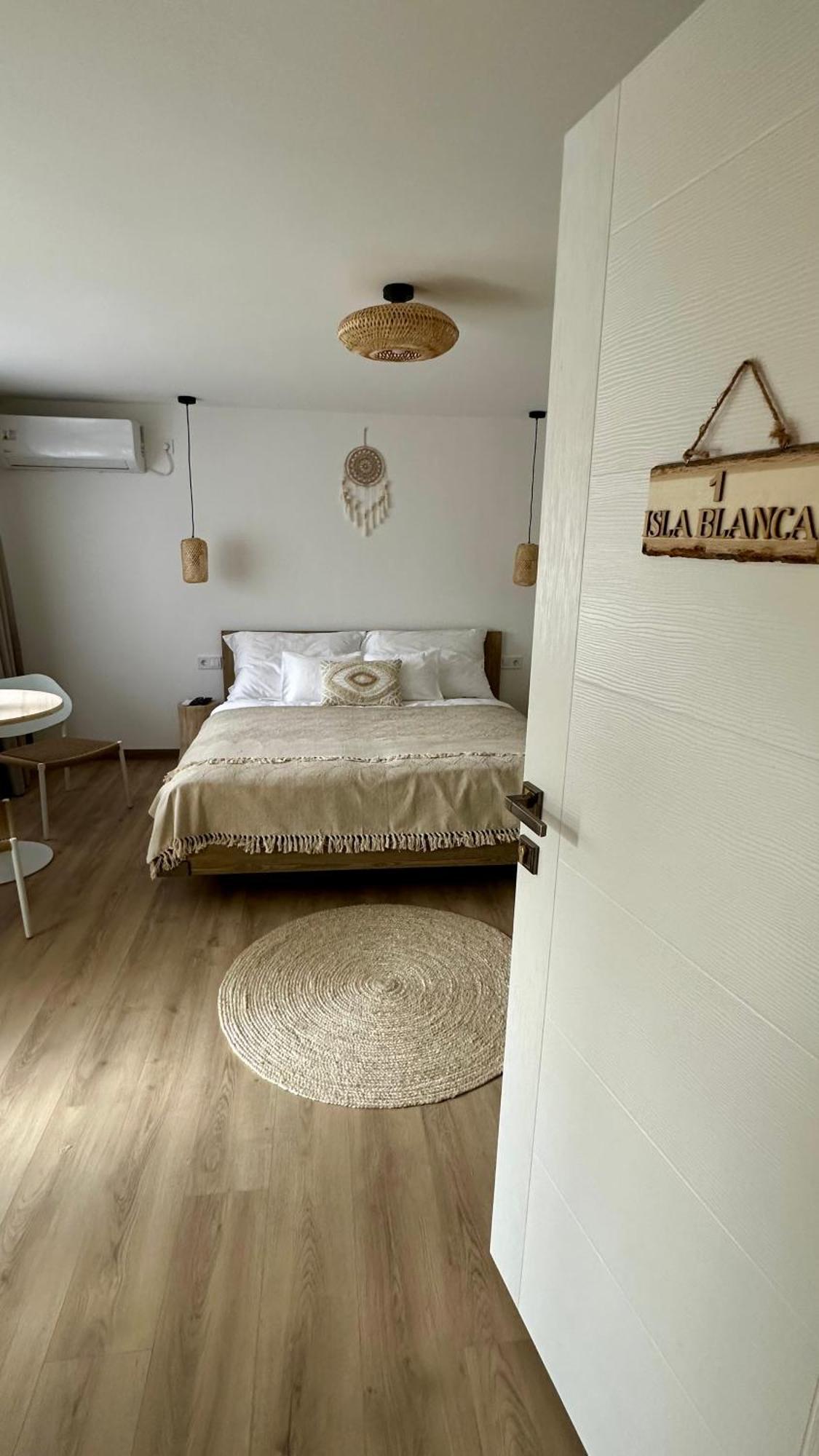 Villa Antara Szeged Luaran gambar